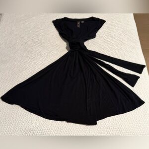 Wilster Black Wrap Dress..light weight jersey material .. can dress up or down